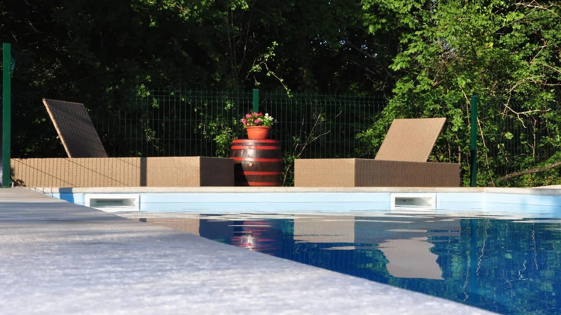 Ferienhaus In Kotli Mit Grill, Garten Und Gemeinschaftlichem Pool 別荘