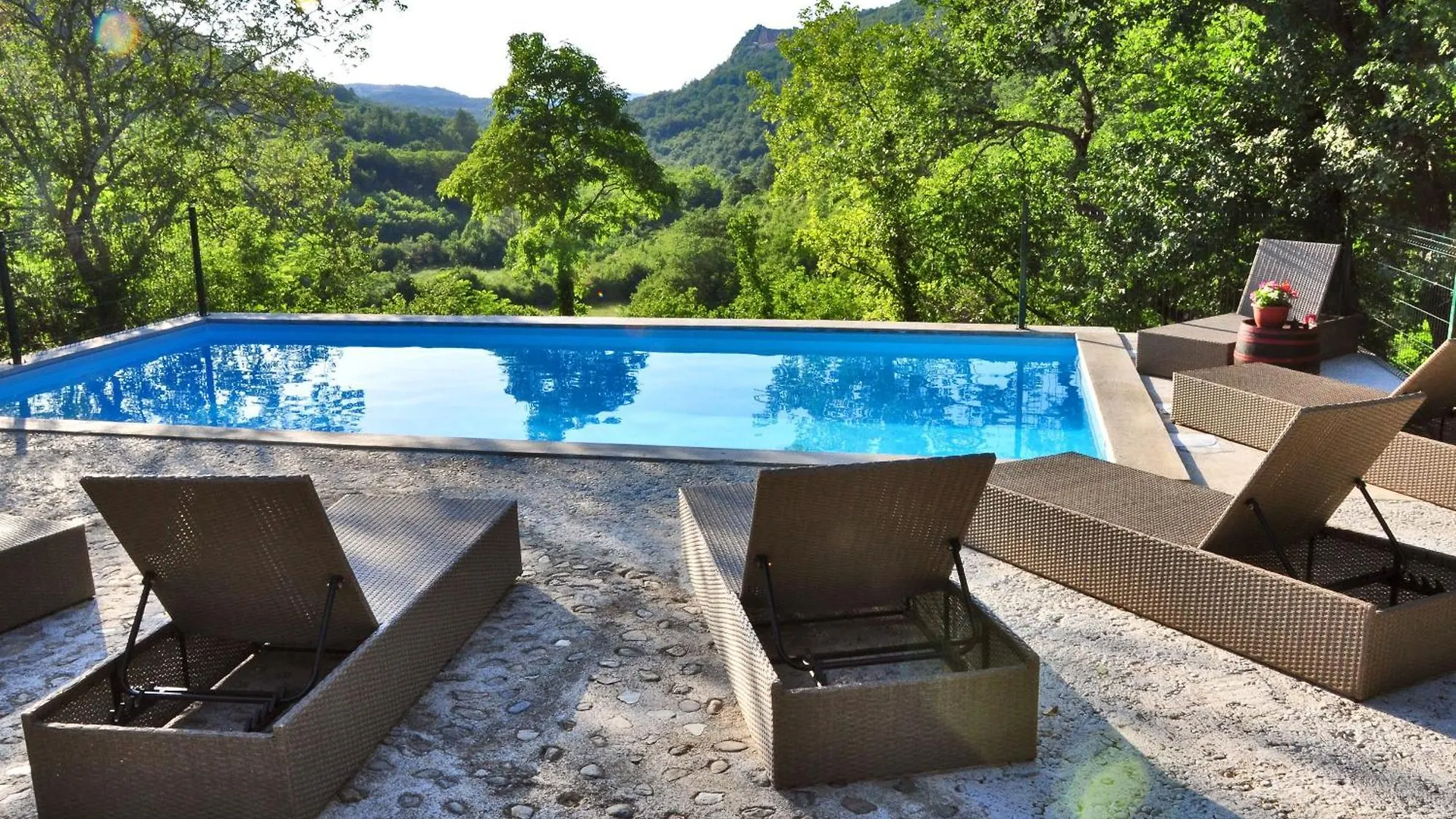Ferienhaus In Kotli Mit Grill, Garten Und Gemeinschaftlichem Poolの連絡先